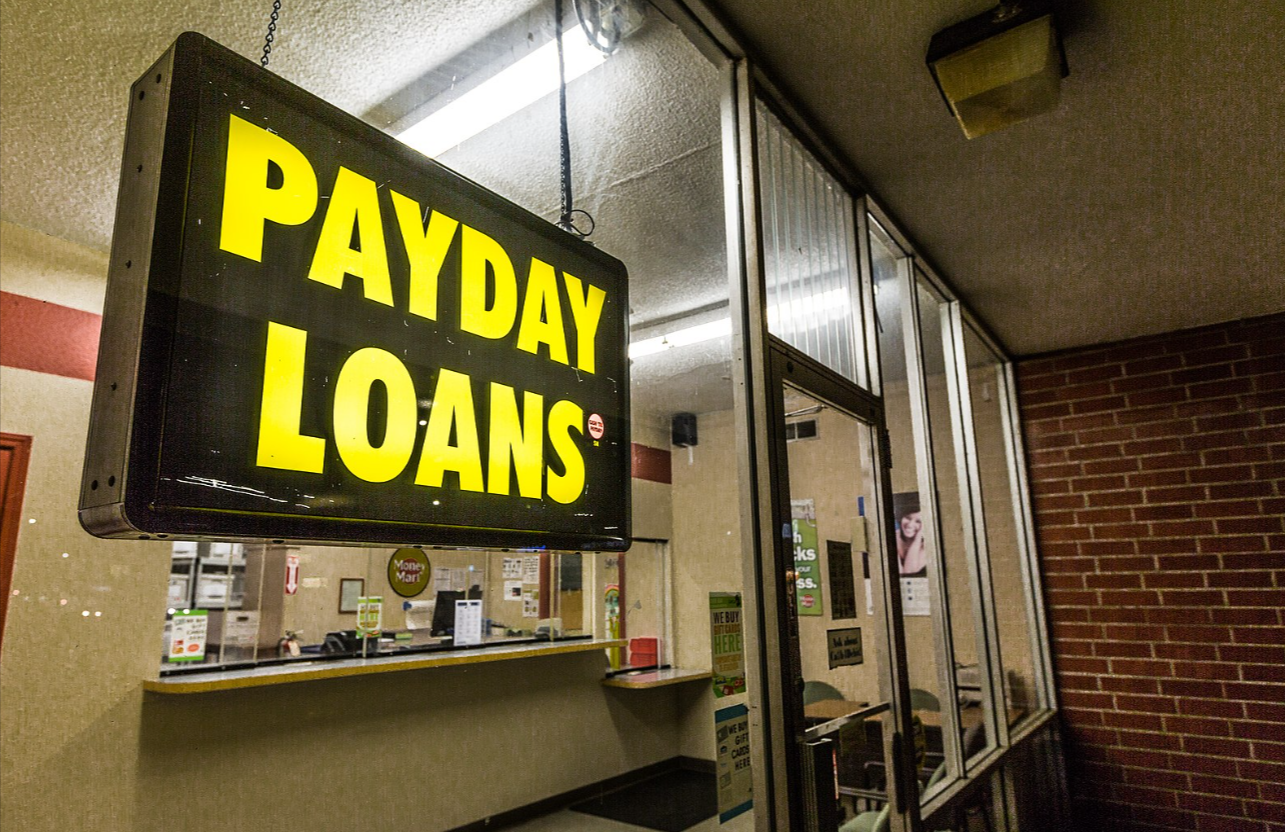 How to Avoid Getting Trapped in Payday Loans?